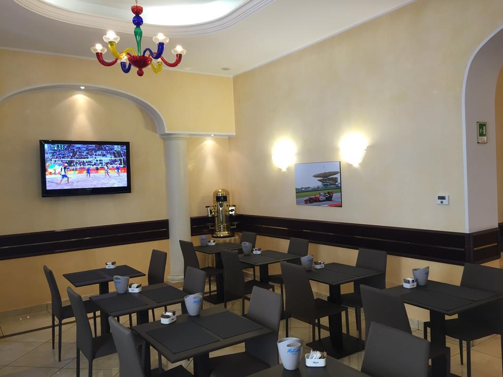 Mokinba Hotels Baviera Milano Eksteriør bilde