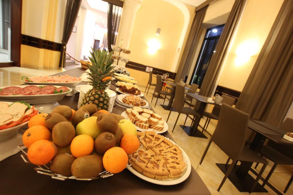 Mokinba Hotels Baviera Milano Eksteriør bilde
