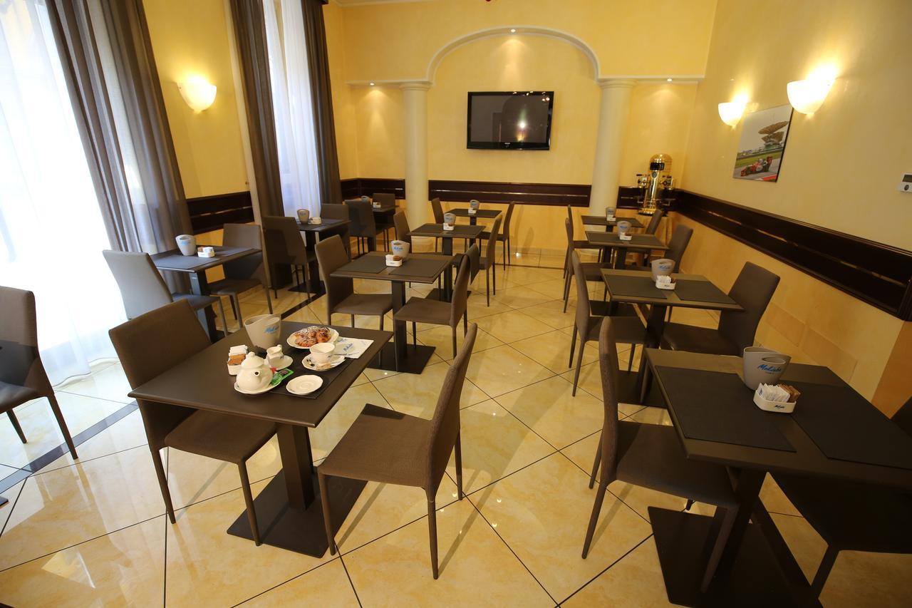Mokinba Hotels Baviera Milano Eksteriør bilde